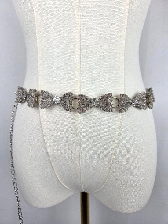 Vintage Silver Tone Mesh Chain With Rhinestone Bows Statement Belt Necklace OS